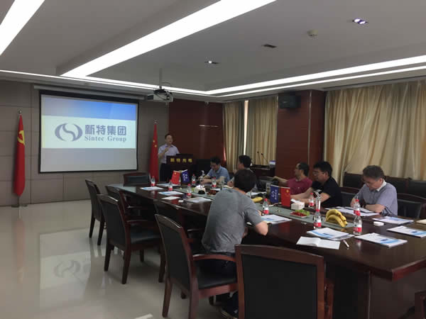 武汉市政协谭仁杰副主席一行莅临金沙集团888881光电考察